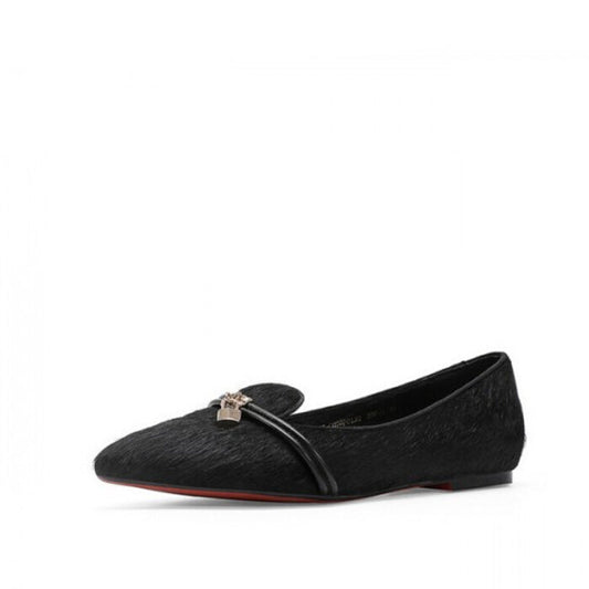Lock Detail Pointed Toe Flat Shoes