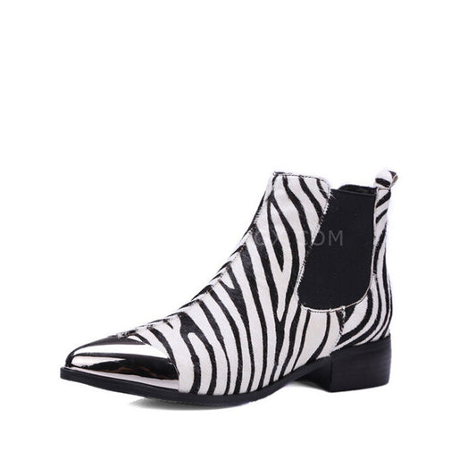 Zebra pointed short boots
