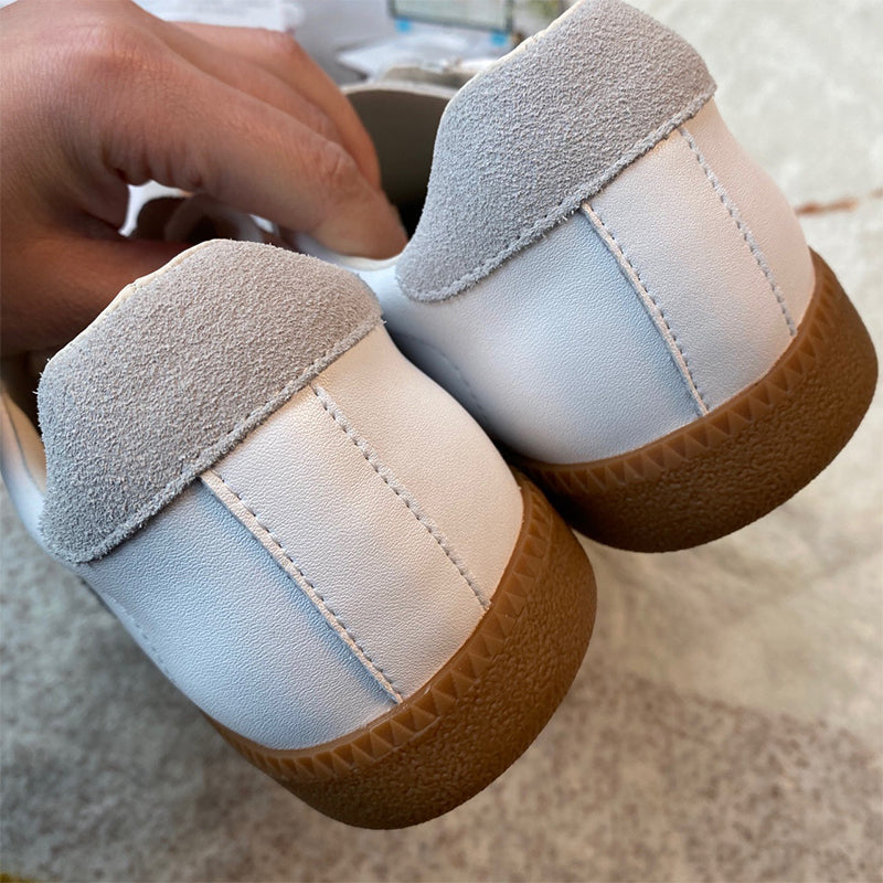 Women's Grey & White Nubuck Casual Sneakers