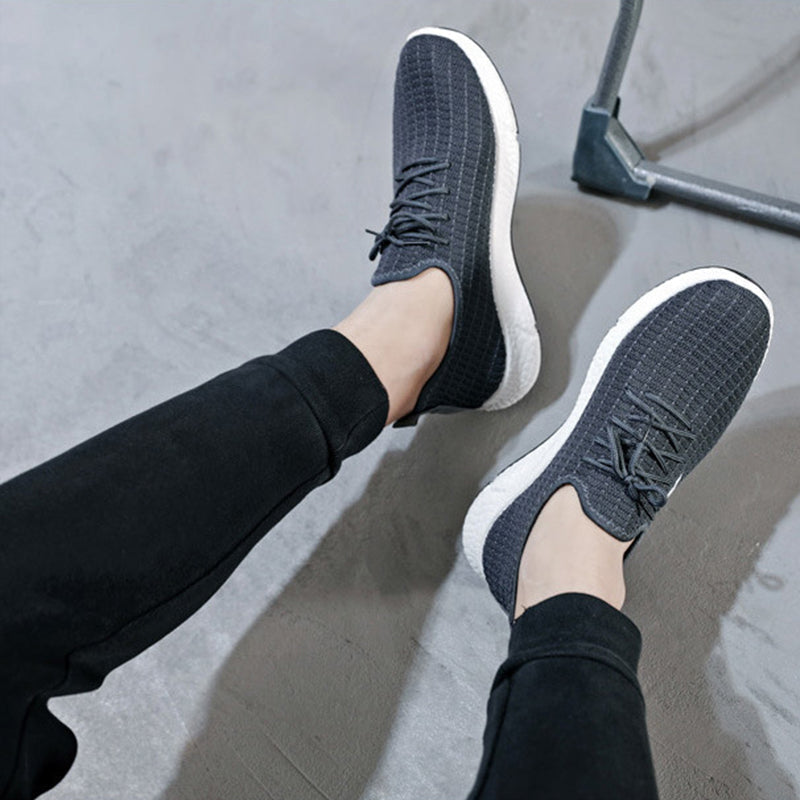 Men's Non-slip Fly Woven Walking Shoes
