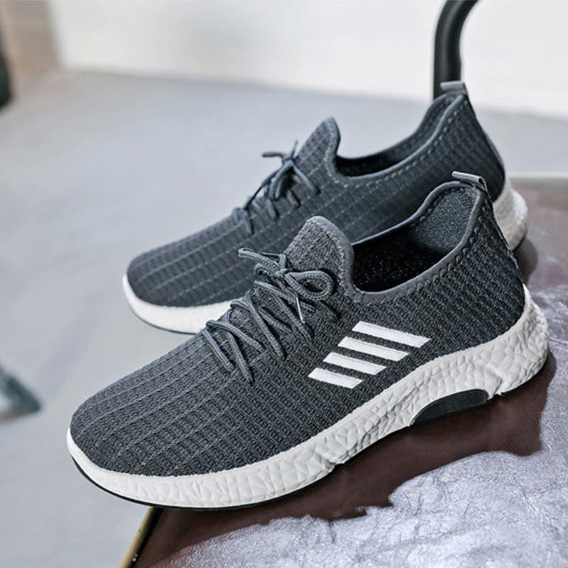 Men's Non-slip Fly Woven Walking Shoes