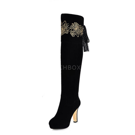Sexy boots with thick