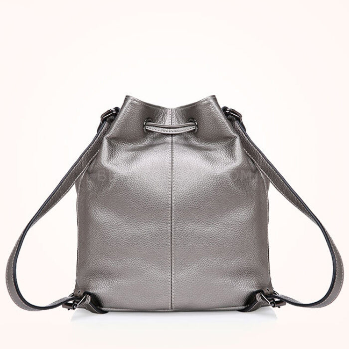 Bucket bag with rivets