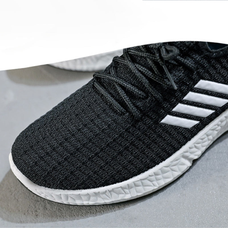 Men's Non-slip Fly Woven Walking Shoes