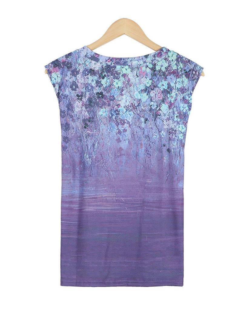 Stunning V-Neck Sleeveless Printed Top