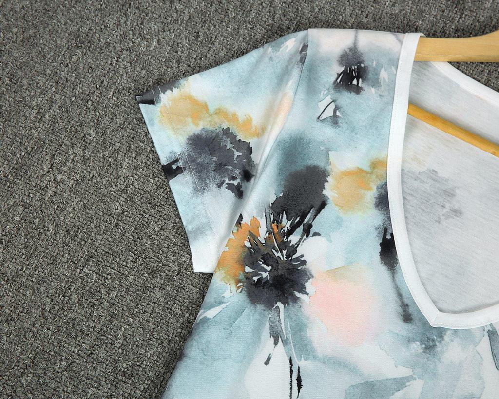Casual V-Neck Short Sleeve Floral Top