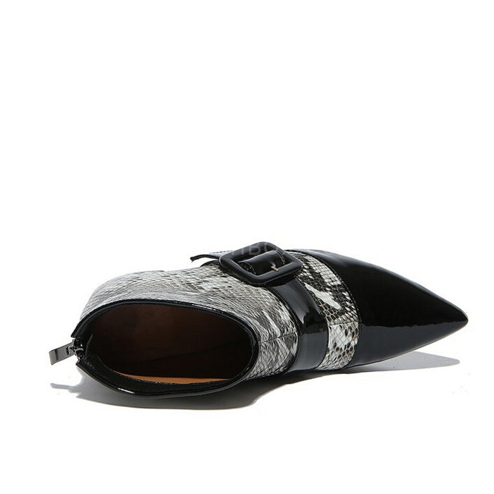 Serpentine color belt buckle Chelsea boots