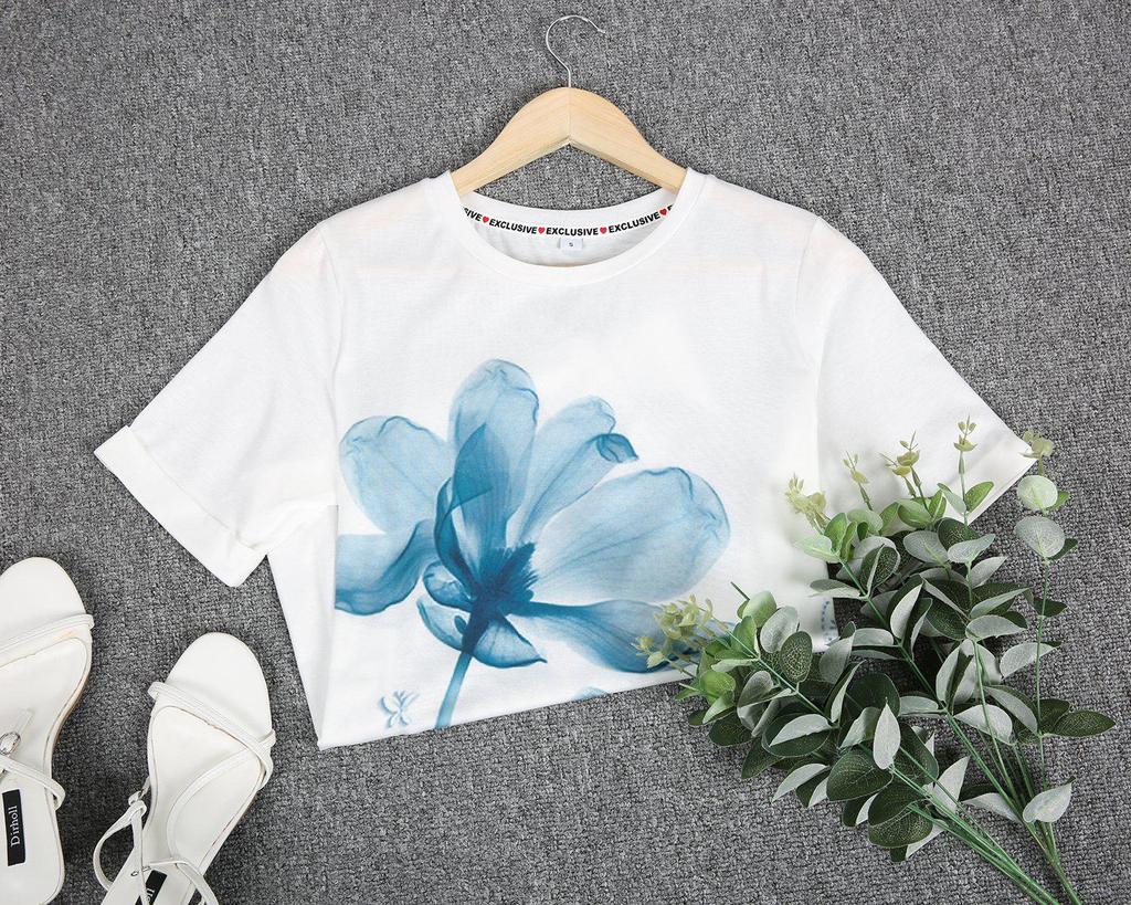 Elegant Print Short Sleeve Top